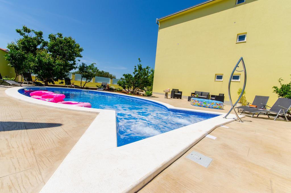 Apartments Petra Trogir Extérieur photo