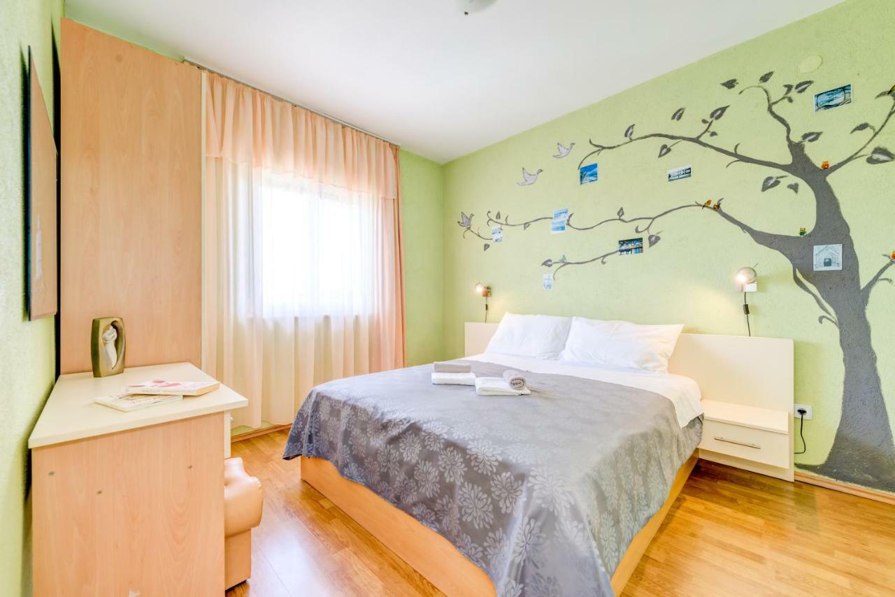 Apartments Petra Trogir Extérieur photo