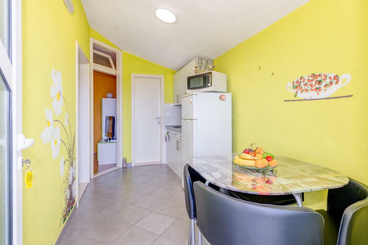 Apartments Petra Trogir Extérieur photo