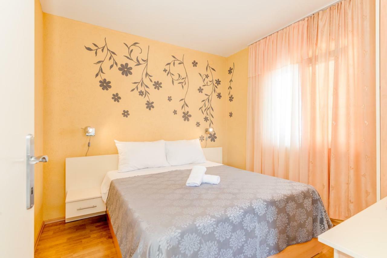 Apartments Petra Trogir Extérieur photo