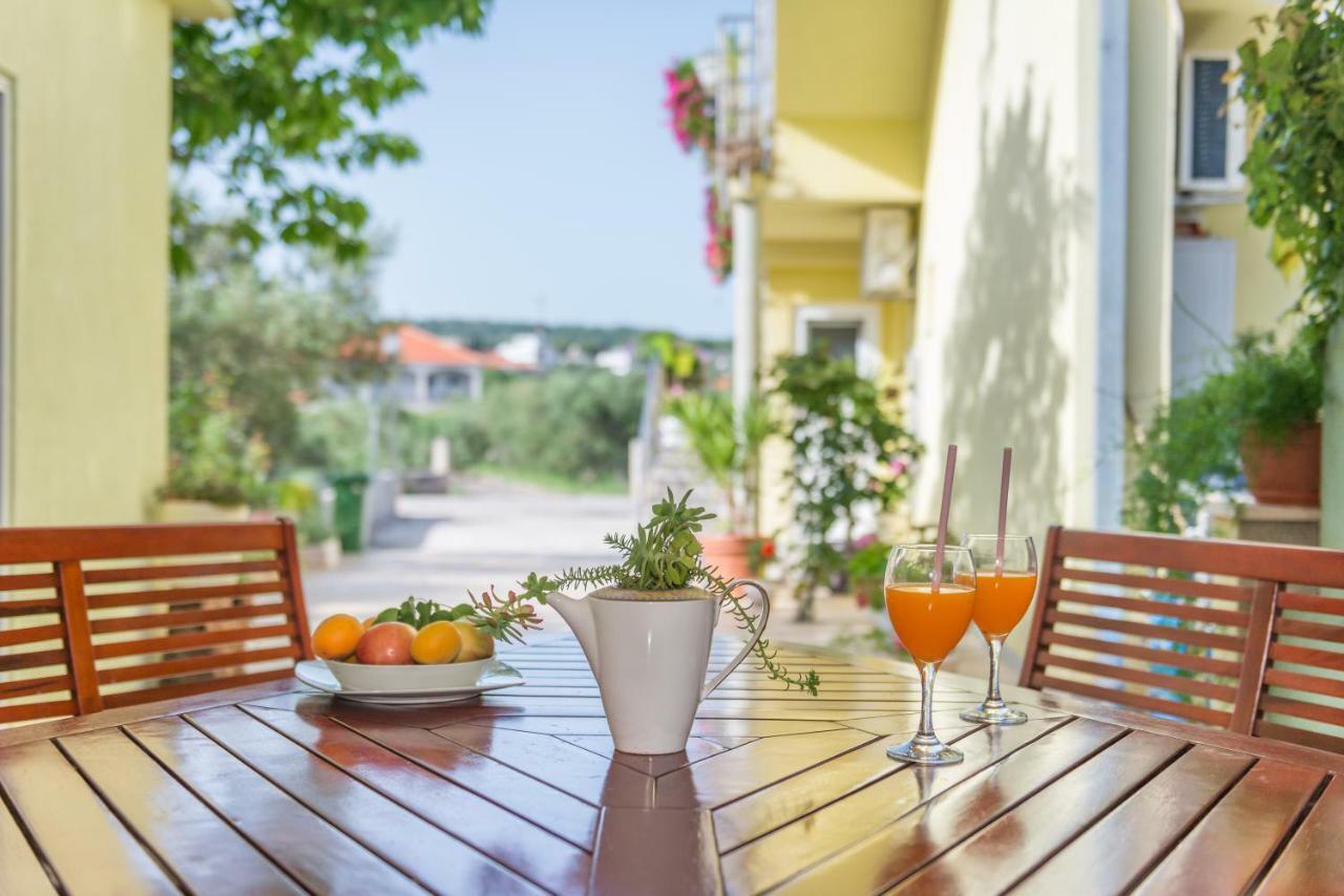 Apartments Petra Trogir Extérieur photo
