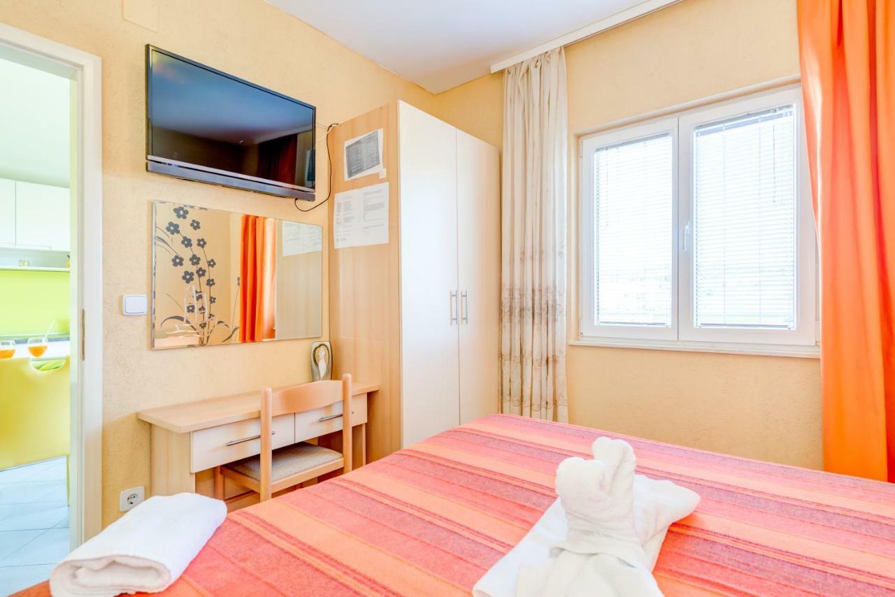 Apartments Petra Trogir Extérieur photo
